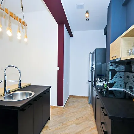 Sea Breeze Lux Apartment *