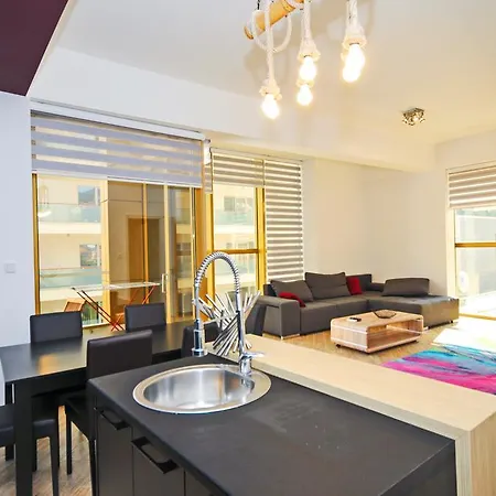 Sea Breeze Lux Apartment Budva