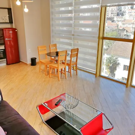 Apartment Sea Breeze Lux Budva
